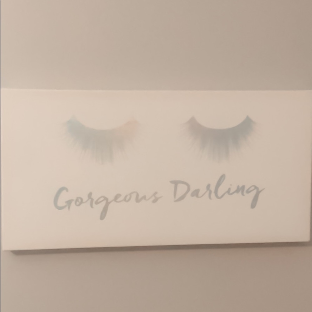 Gorgeous Darling wall canvas white iredescent